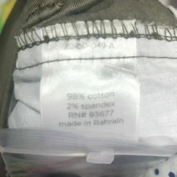 JCP brand plus size 16P olive‎ green shorts nwot - Picture 4 of 6